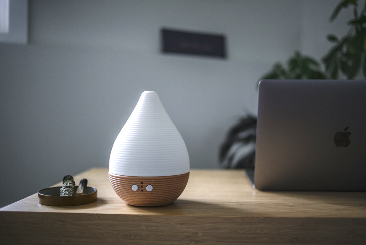 How to Use An Essential Oil Diffuser – Neal's Yard Remedies